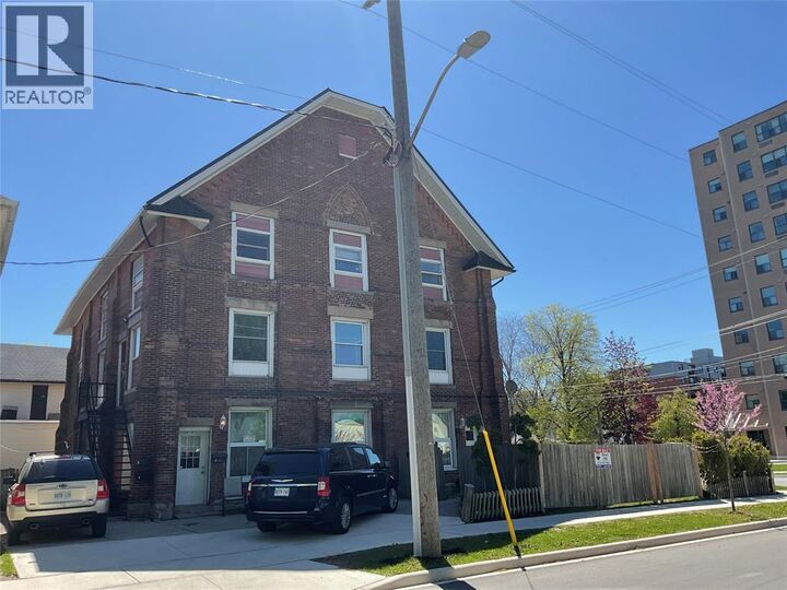 Property Photo:  136 Victoria Street  ON N7T 2T1 