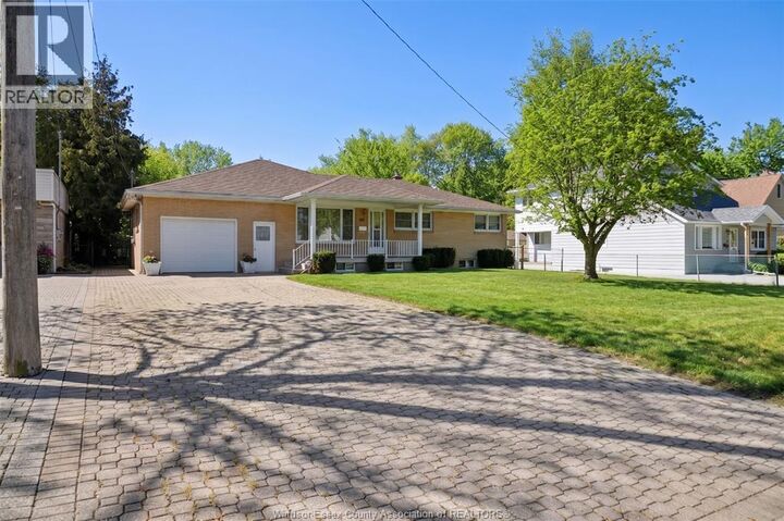 Property Photo:  651 Morand Street  ON N9G 1J1 