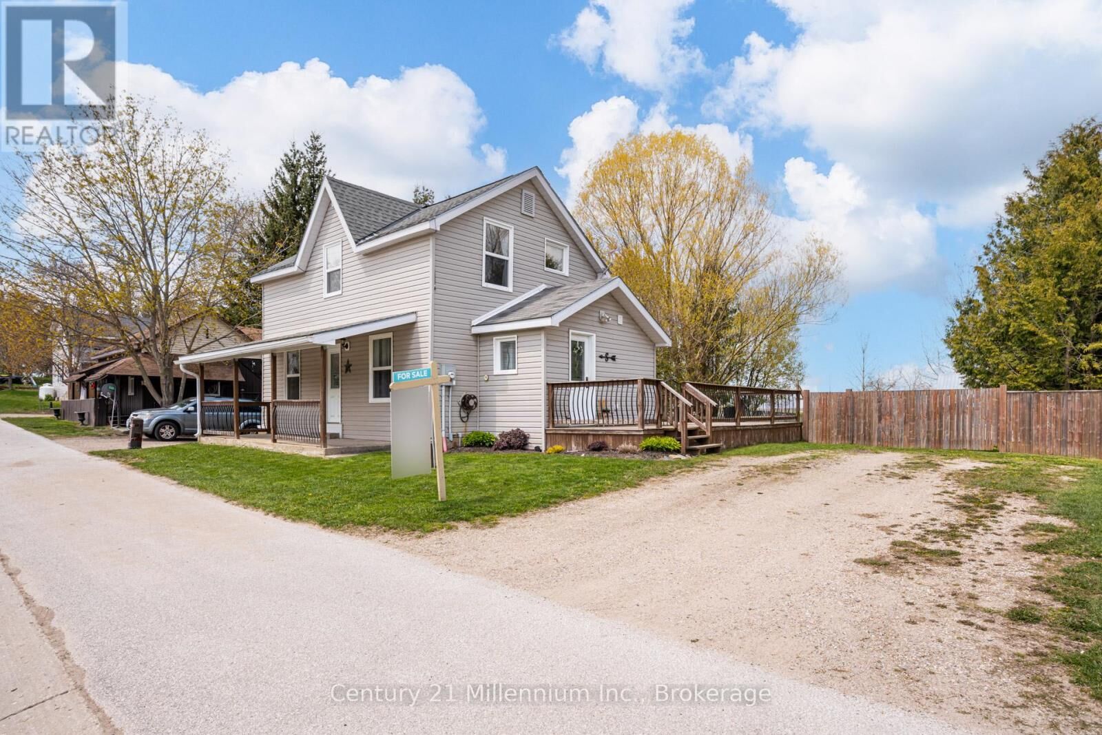 Photo de la propriété:  328 Bruce Road 40  ON N0H 1L0 