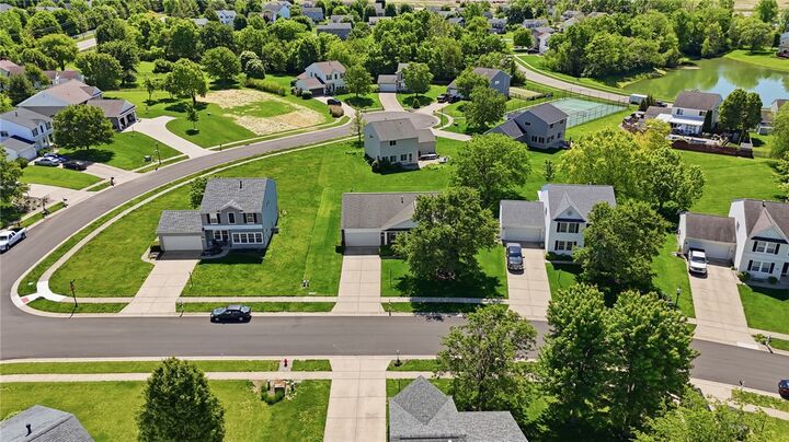 Property Photo:  60 E Long Meadow Drive  OH 45066 