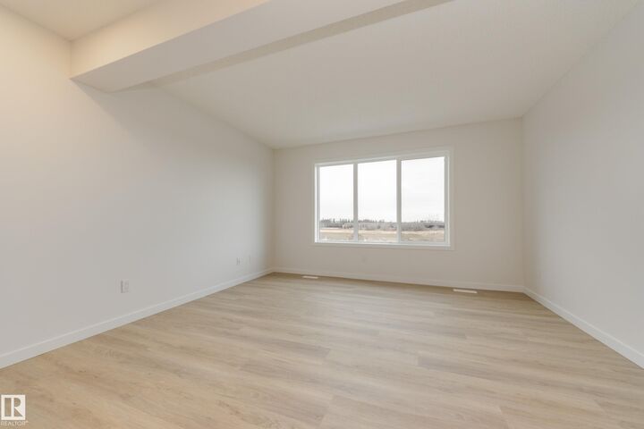 Property Photo:  17233 4 Street NW  AB T5Y 4G5 