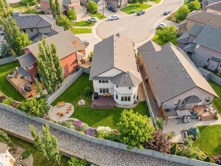 Property Photo:  2422 Warry Place SW  AB T6W 0P1 