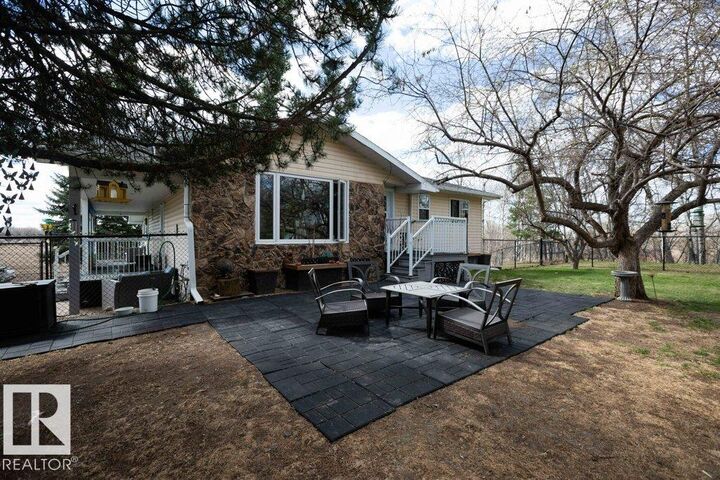 Property Photo: 27132A Twp Rd 632 AB T0G 1H0