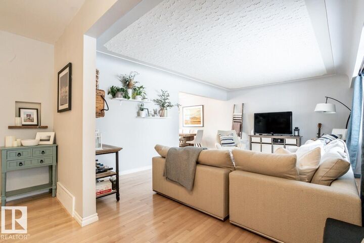 Property Photo:  8239 93A Avenue NW  AB T6C 1V5 