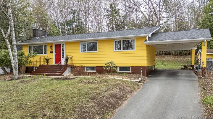 Property Photo:  89 Pembroke Crescent  NB E3B 2V1 