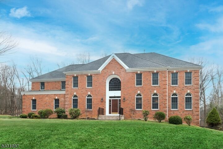 Property Photo:  5 Sherwood Ct  NJ 07869 
