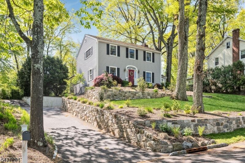 Property Photo:  120 Hillcrest Ave  NJ 07960 