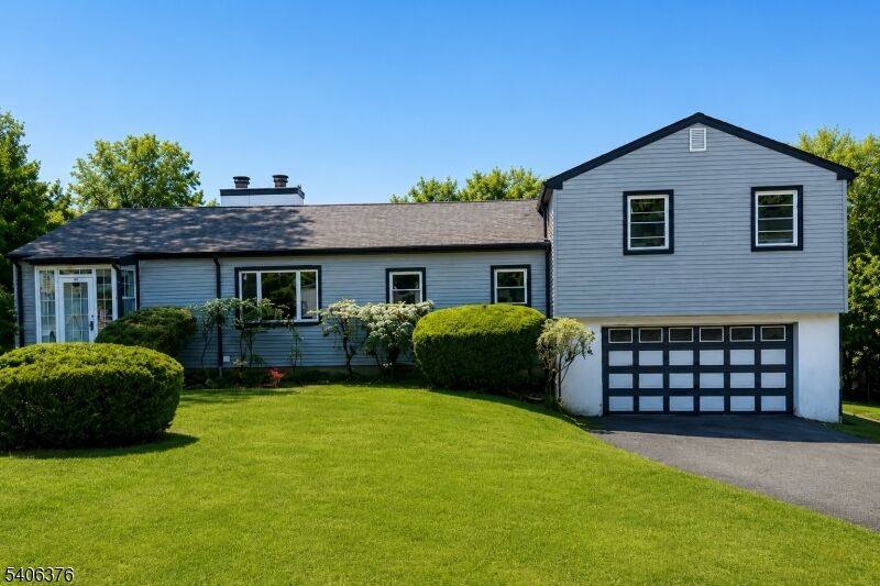 Property Photo:  55 Rock Spring Ave  NJ 07052 