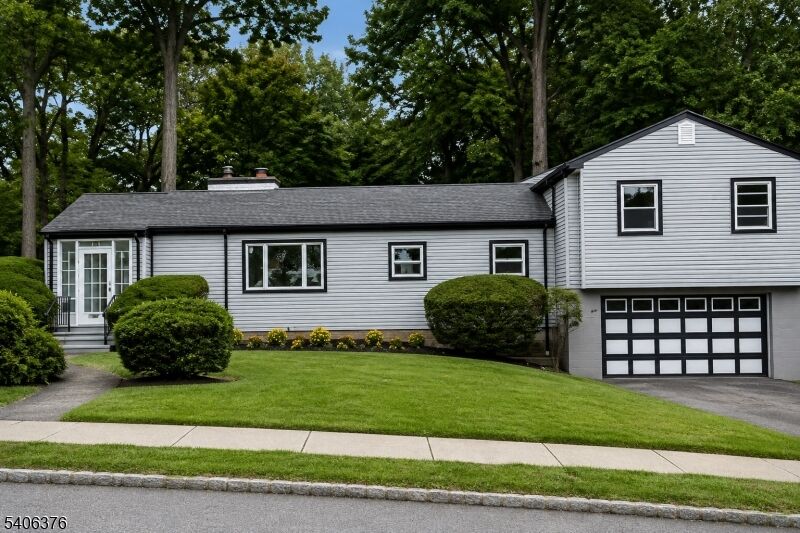 Property Photo:  55 Rock Spring Ave  NJ 07052 