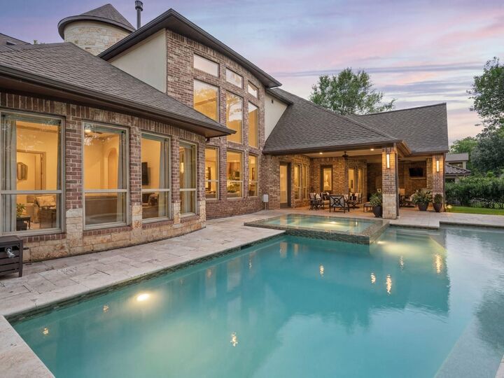 Property Photo: 22 E Double Green Circle TX 77382