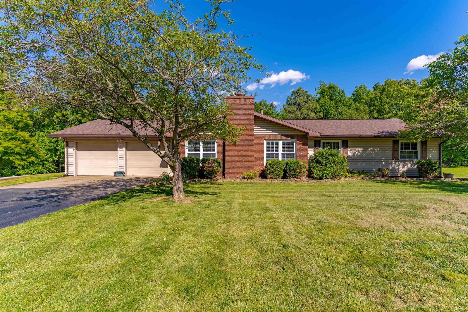 Property Photo:  214 S 180 E  IN 47670 