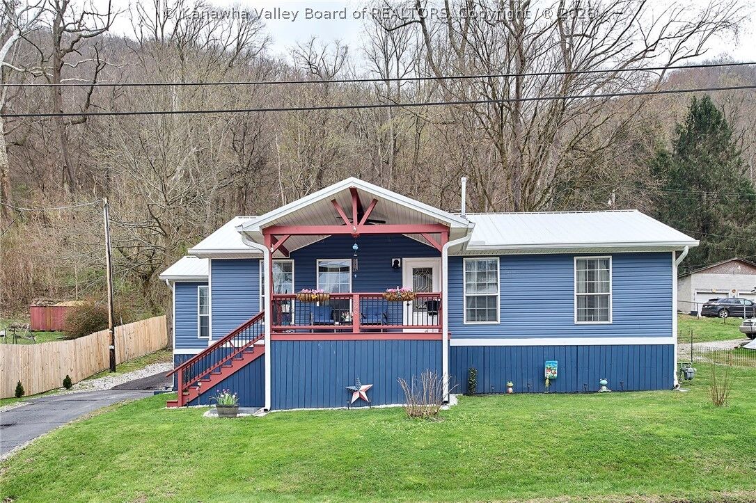 Property Photo:  1296 3rd Avenue  WV 25067 