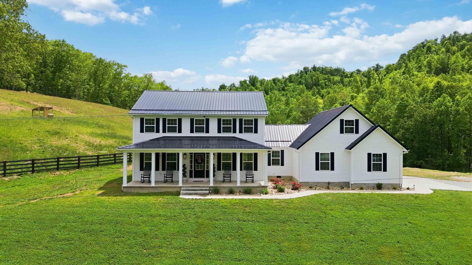 Property Photo:  2604 Upper Rader Road  KY 40962 