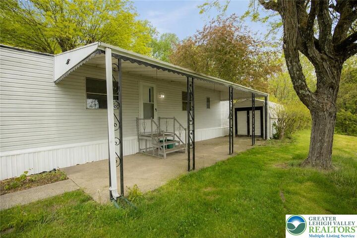 Property Photo:  6307 Nisbet Court 1  PA 18080 