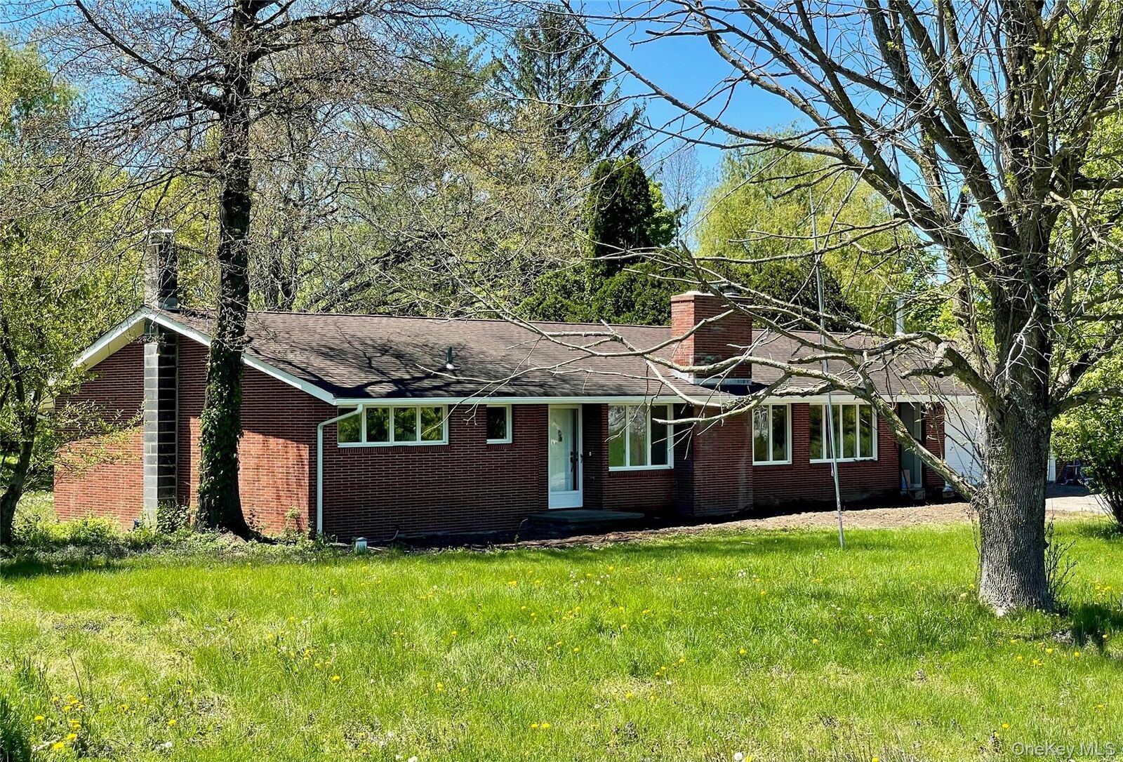Property Photo:  70 County Route 17  NY 12566 