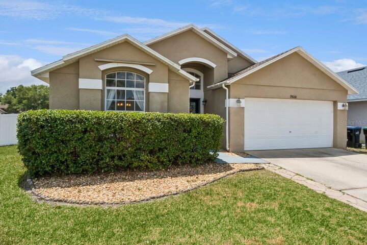 Property Photo:  19668 Knight Tale Lane  FL 32833 