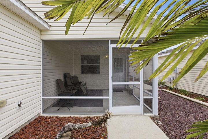Property Photo:  1671 Osprey Avenue  FL 32162 