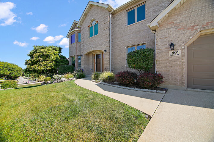 Property Photo:  461 Wexford Drive  IL 60439 