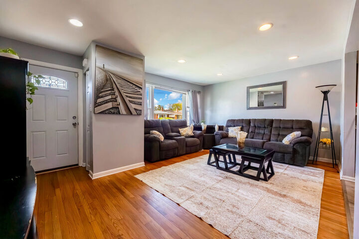 Property Photo:  531 E 87th Street  IL 60619 