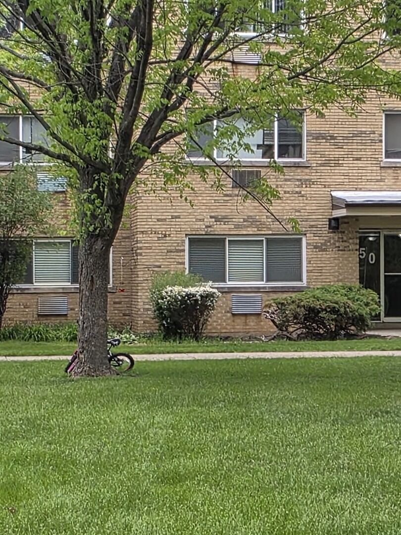Property Photo: 750 Dempster Street Cg4 IL 60056