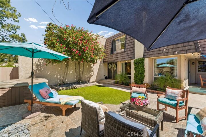 Property Photo:  1507 Redwood Circle  CA 91360 