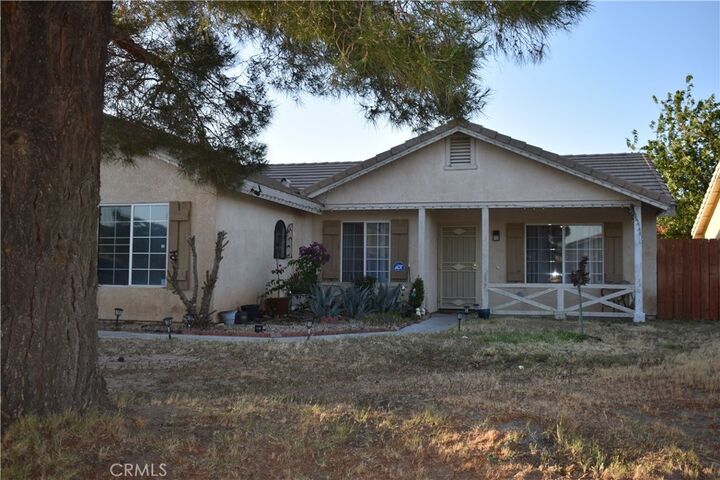 Property Photo:  10552 Villa  CA 92301 
