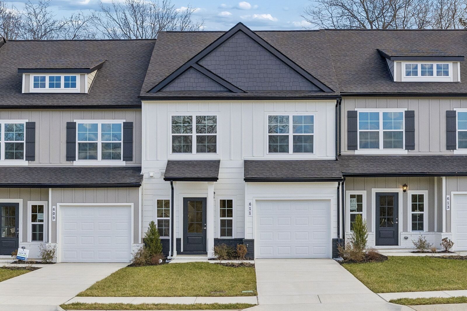 Property Photo: 609 Tulip Springs Ct TN 37076