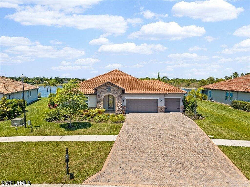 Property Photo:  2038 Grove Drive  FL 34120 