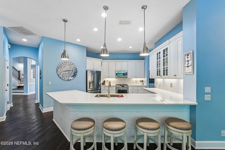 Property Photo: 317 S Mill View Way FL 32082