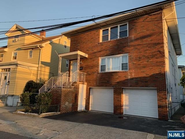 Property Photo: 9006 Palisade Plaza 2nd NJ 07047