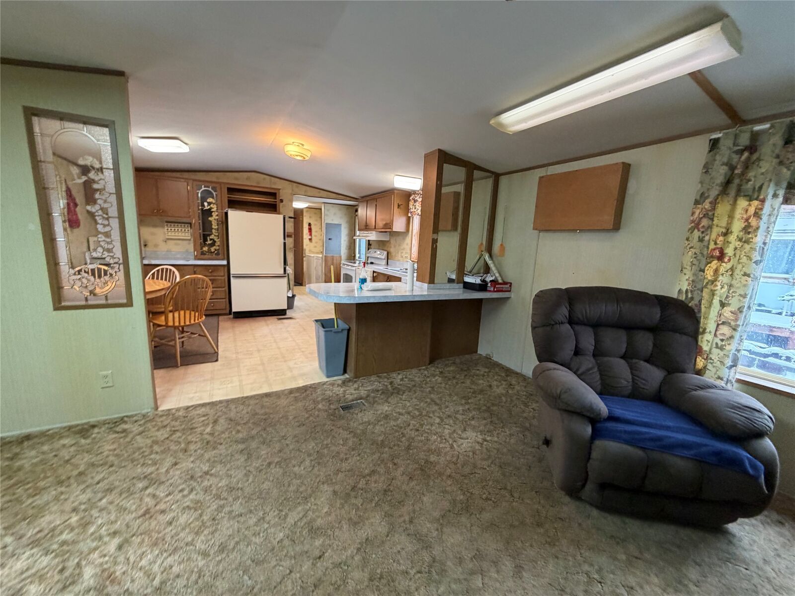 Property Photo:  1255 Frontage Road 18  MT 59912 