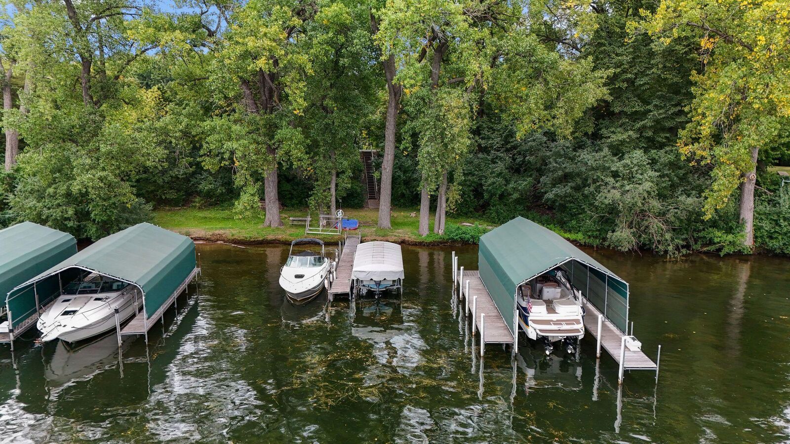 Property Photo: 3 Crescent Street MN 55391