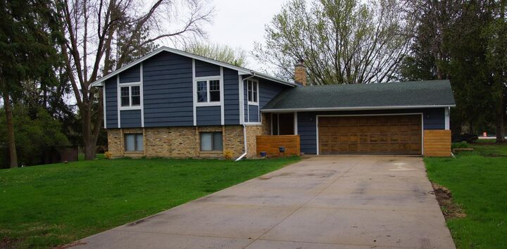 Property Photo:  700 80th Street  MN 55386 
