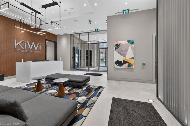 Property Photo:  212 King William Street 921  ON L8R 0A7 