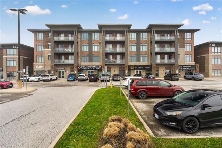 Property Photo:  520 North Service Road 308  ON L3M 0C9 