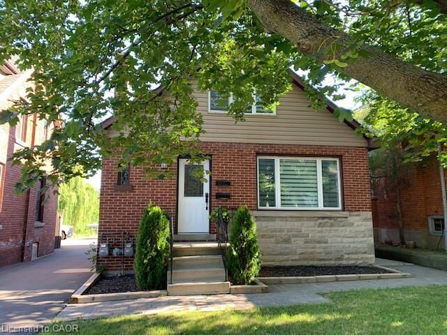 Property Photo: 518 Aberdeen Avenue ON L8P 2S2