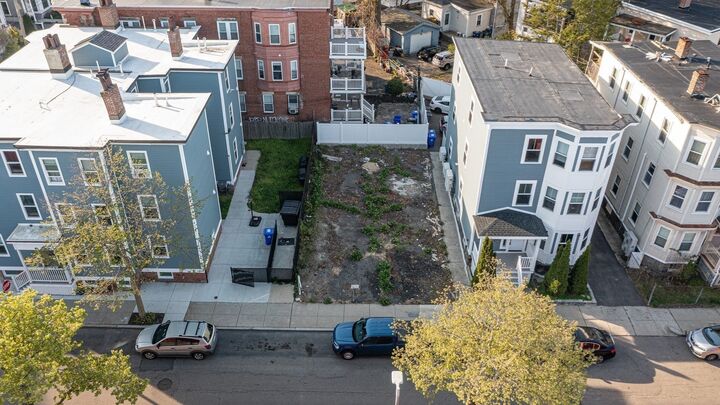 Property Photo:  6 Brookside Ave  MA 02130 