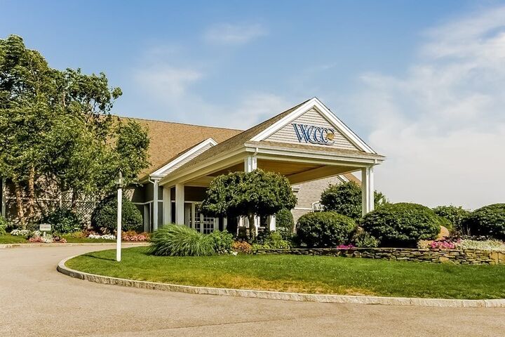 Property Photo:  94 Westcliff Dr 94  MA 02360 