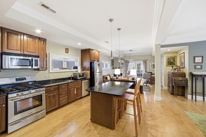 Property Photo: 5 Mount Vernon St 2 MA 02125