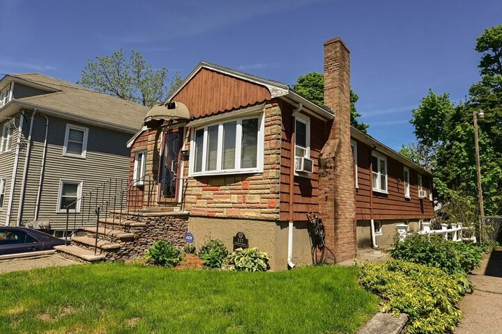Property Photo:  117 Fairmount St  MA 02124 