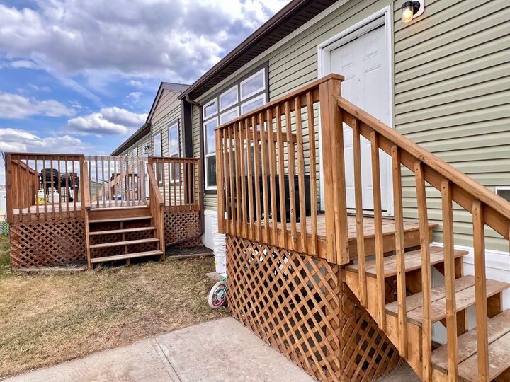 Property Photo:  10615 88 358  AB T8X 1P5 