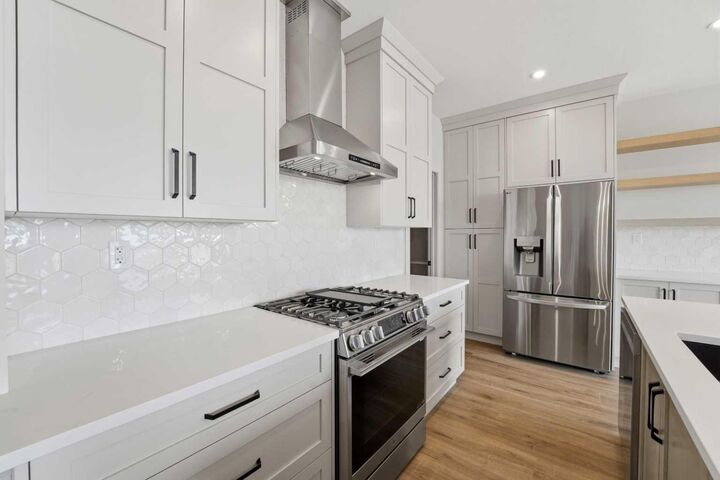 Property Photo:  8 Tipping Avenue  AB T4P 0Y9 