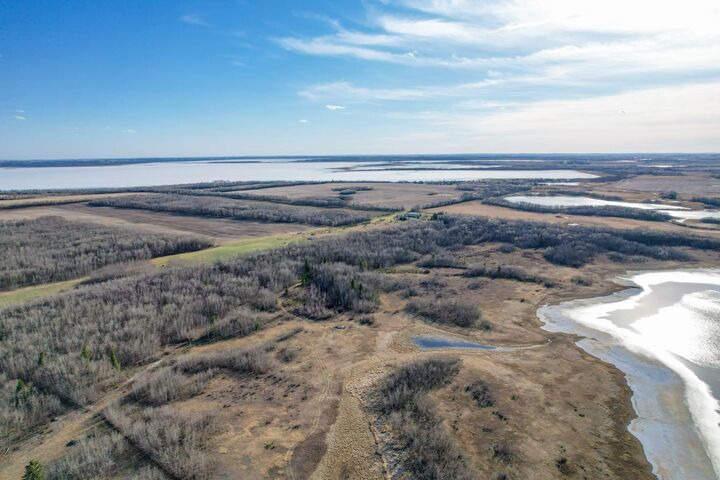 Property Photo:  41243 Range Road 205  AB T0B 0H0 