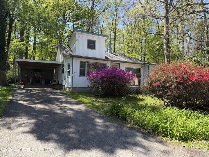 Property Photo:  113 Frog Hollow Lane  PA 18353 