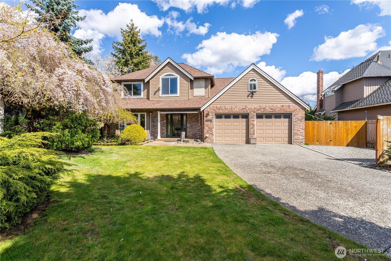 Property Photo: 20830 103rd Court SE WA 98031