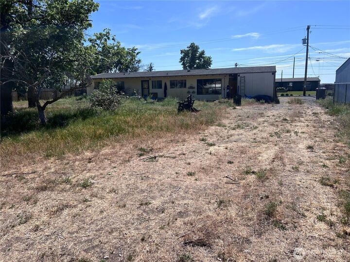 Property Photo:  130  Schilling Drive  WA 98837 