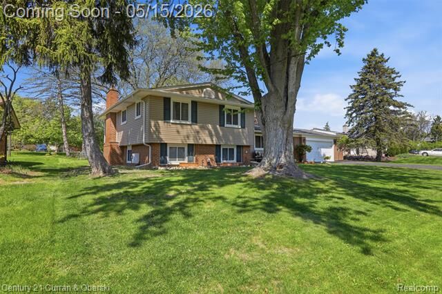Property Photo:  6632 Pine Eagle Ln Street  MI 48322 