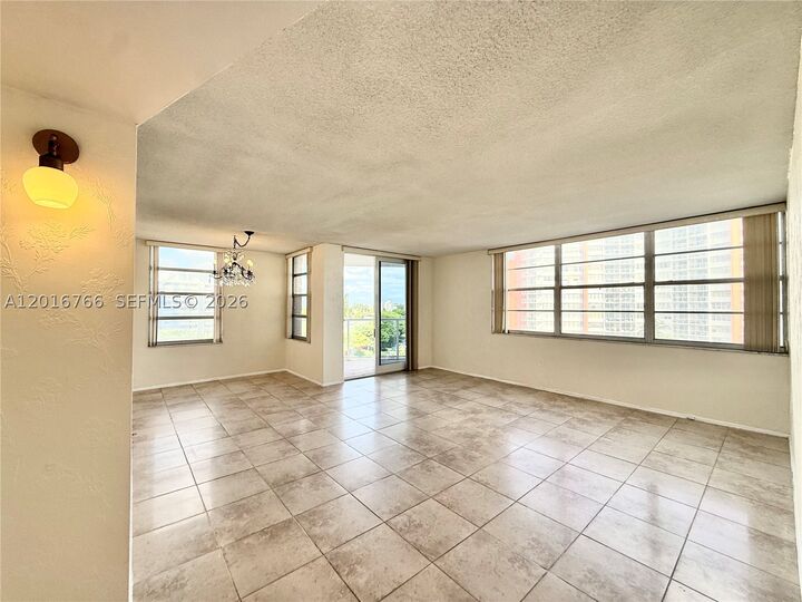 Property Photo:  1351 NE Miami Gardens Dr 626E  FL 33179 