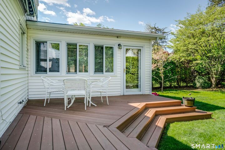 Property Photo:  101 Brunswick Avenue  CT 06107 