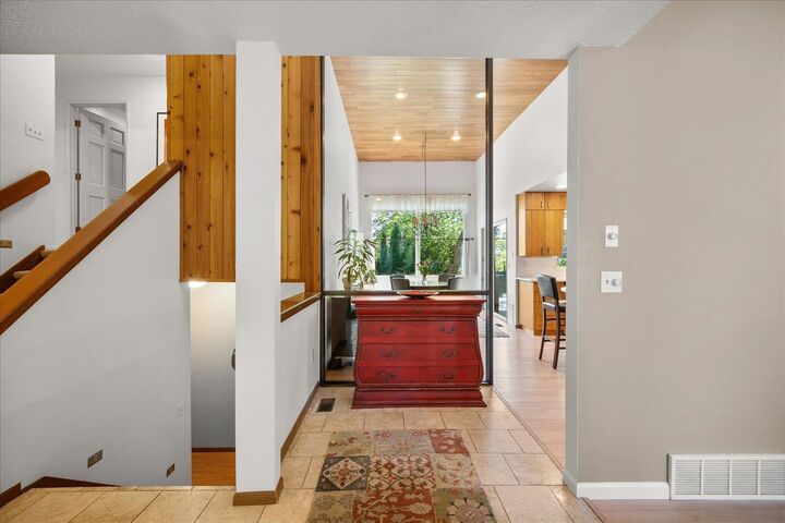 Property Photo:  3543 S S Croydon Ct  WA 99203 